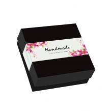 Συσκευασία 10 κιλών Κουτιά ζαχαροπλαστικής μεταλιζέ Ν0 15 25x25x8cm c213375 Συσκευασία 10 κιλών Κουτιά ζαχαροπλαστικής μεταλιζέ Ν0 15 25x25x8cm c213375