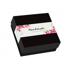 Συσκευασία 10 κιλών Κουτιά ζαχαροπλαστικής μεταλιζέ Ν0 28 28x28x10cm c213376 Συσκευασία 10 κιλών Κουτιά ζαχαροπλαστικής μεταλιζέ Ν0 28 28x28x10cm c213376