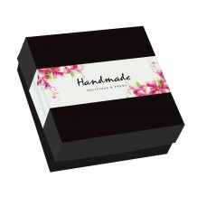 Συσκευασία 10 κιλών Κουτιά ζαχαροπλαστικής μεταλιζέ Ν0 35 35x35x10cm c213378 Συσκευασία 10 κιλών Κουτιά ζαχαροπλαστικής μεταλιζέ Ν0 35 35x35x10cm c213378