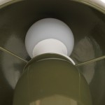 Επιτραπέζιο φωτιστικό Mushi pakoworld μέταλλο σε χακί απόχρωση Φ20x24 5εκ c500750