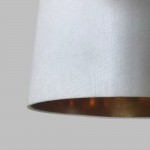 HATCUS ΦΩΤΙΣΤΙΚΟ ΕΠΙΤΡΑΠΕΖΙΟ 30 7x30 7x52 5cm POLYRESIN ΜΠΕΖ ΥΦΑΣΜΑ ΛΕΥΚΟ c540469